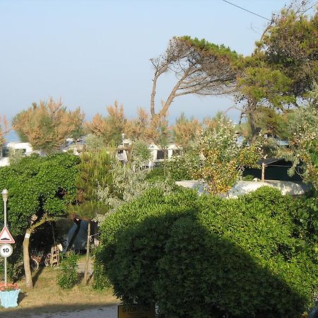 Camping La Pineta Porto Recanati Exterior foto