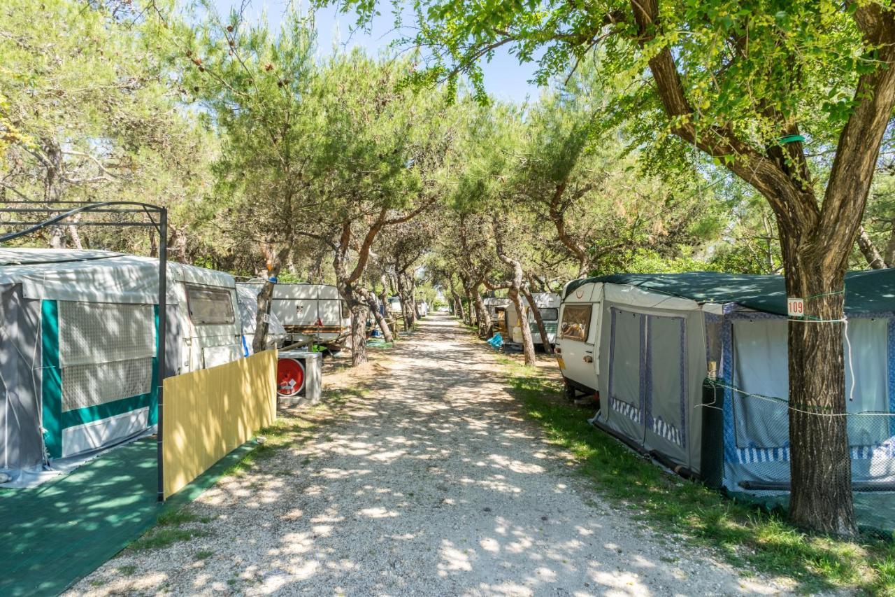 Camping La Pineta Porto Recanati Exterior foto